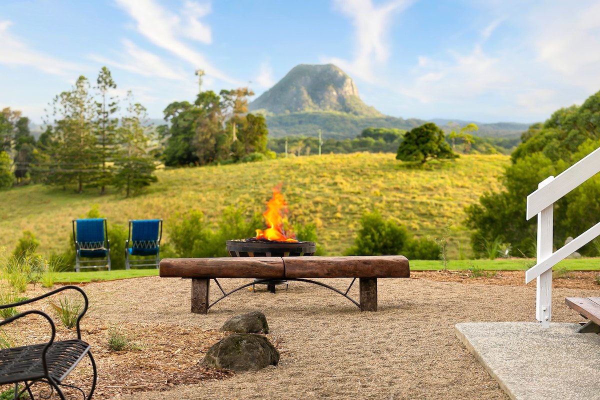 The Lodge 5 Star Pet Friendly gallery image 5