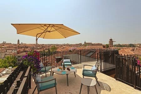 Luxury apartment with roof terrace Ca’ Venar