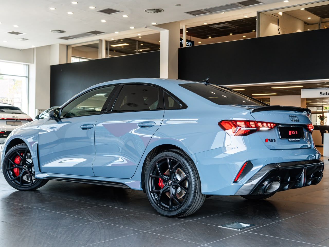 Used car gallery