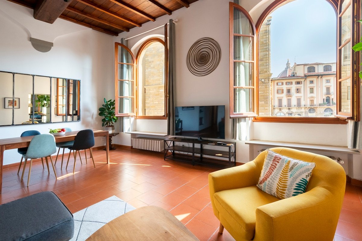 Modern Apartment in Piazza della Signoria gallery image 5