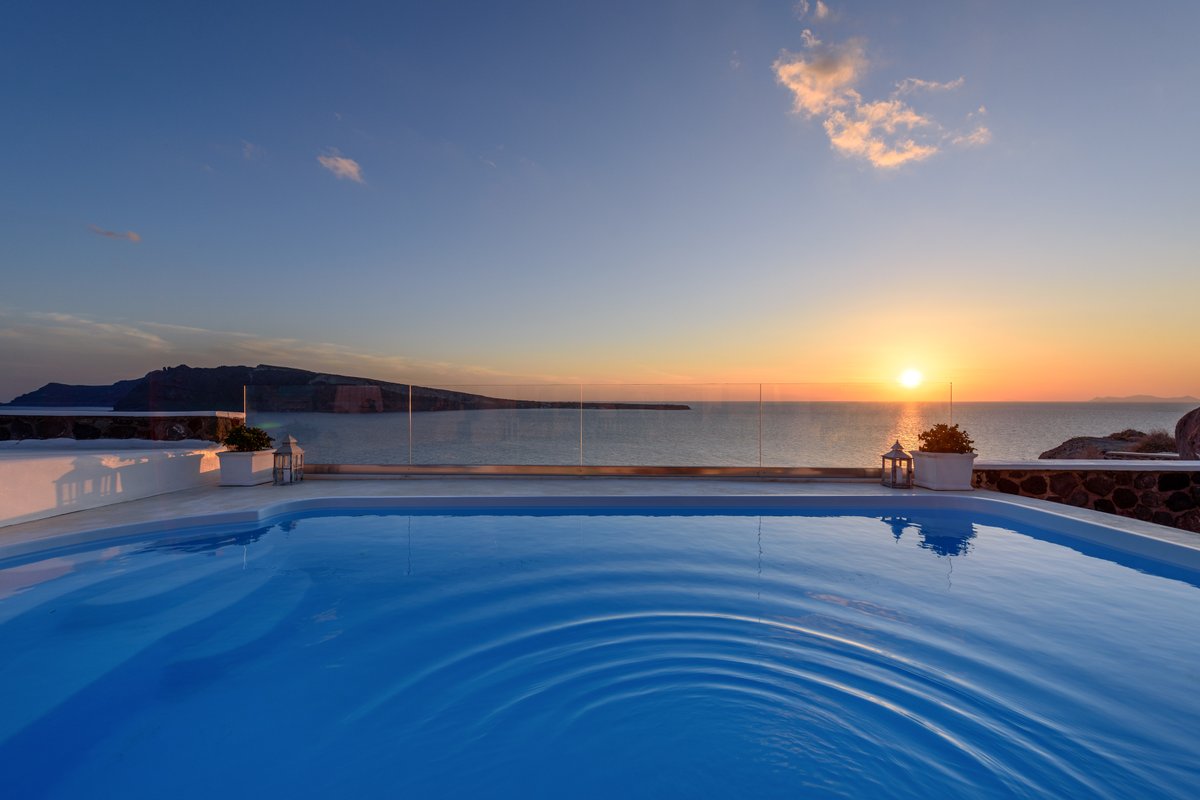 Ode Oia Sunset Villa