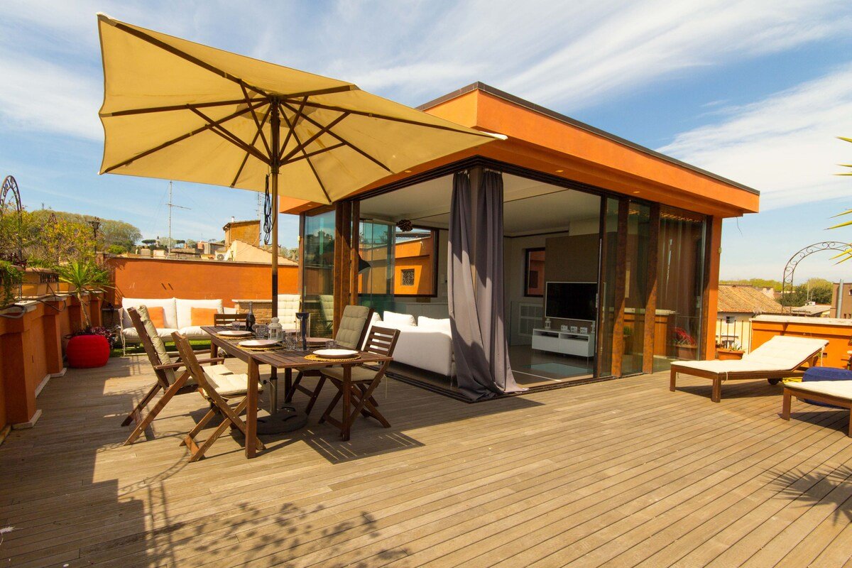 Pelliccia 11 Trastevere Penthouse gallery image 5