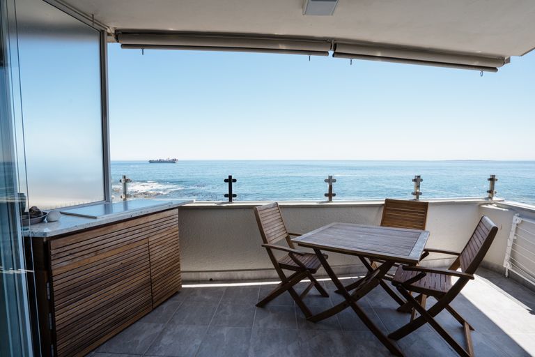 Seaside Ocean Views Apartment featured image