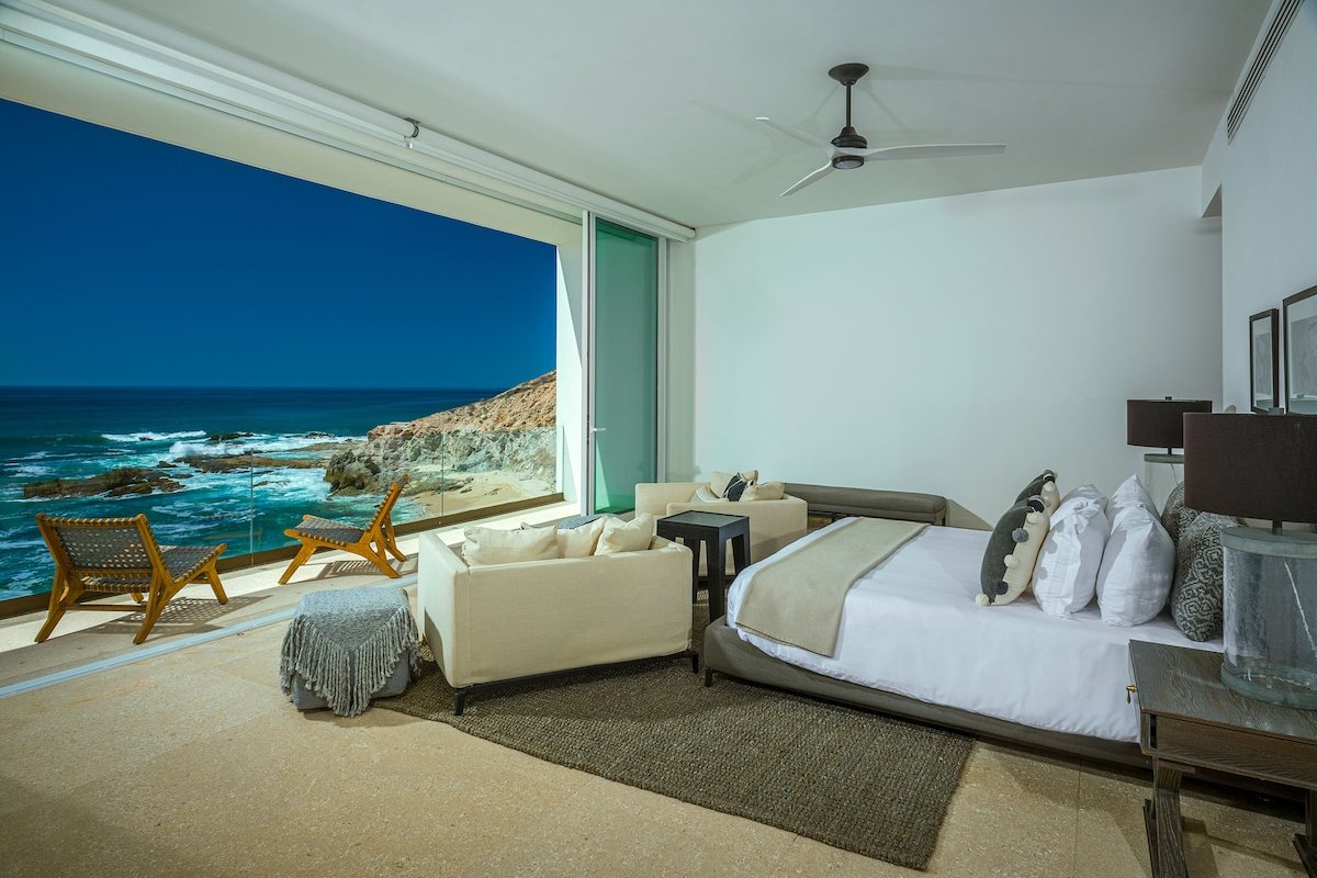 High Stakes Villa gallery image 2