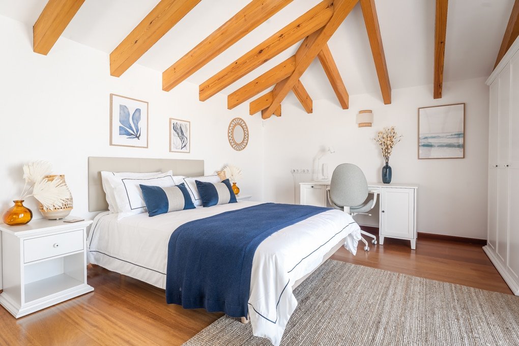 Modern villa with pool in Cala Blanca, Menorca gallery image 5