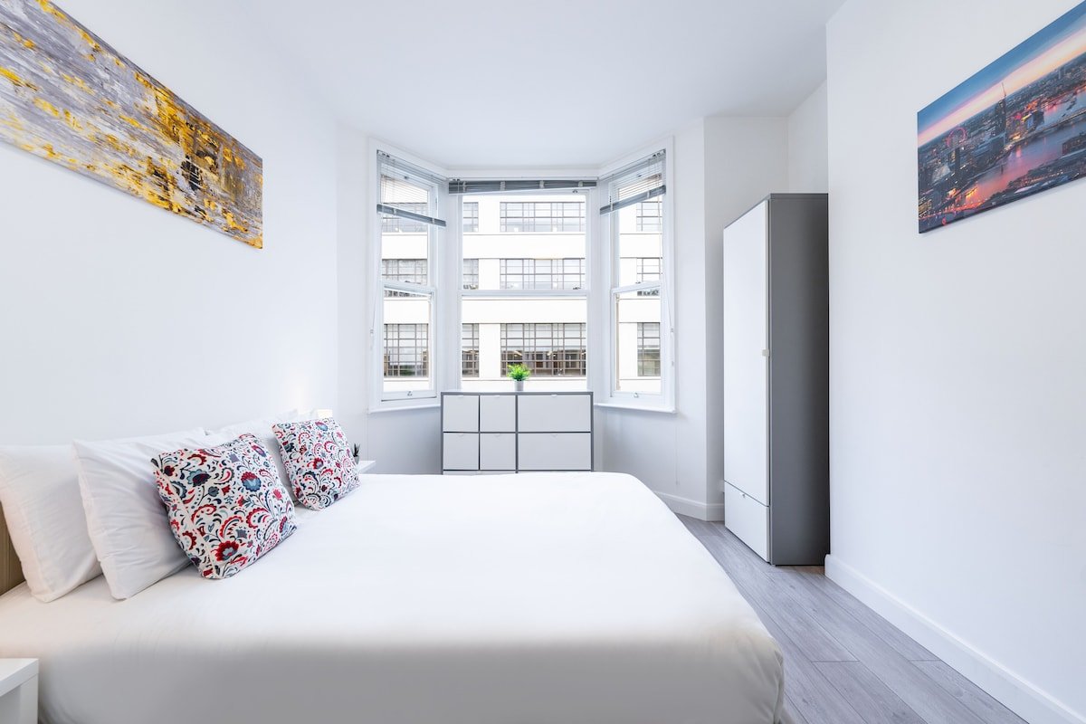 Farringdon 2 Bed Retreat gallery image 5