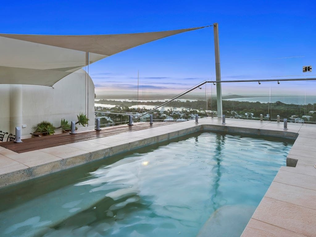 Noosa Crest Penthouse 34: Private Rooftop Pool gallery image 3