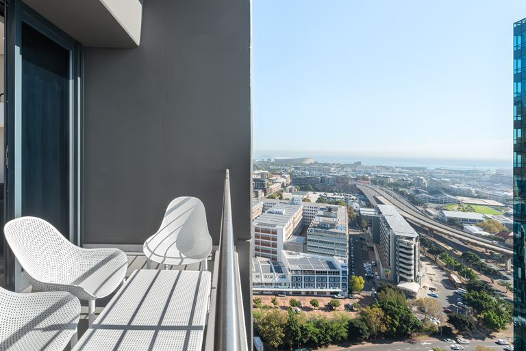Apartment Sleek featured image