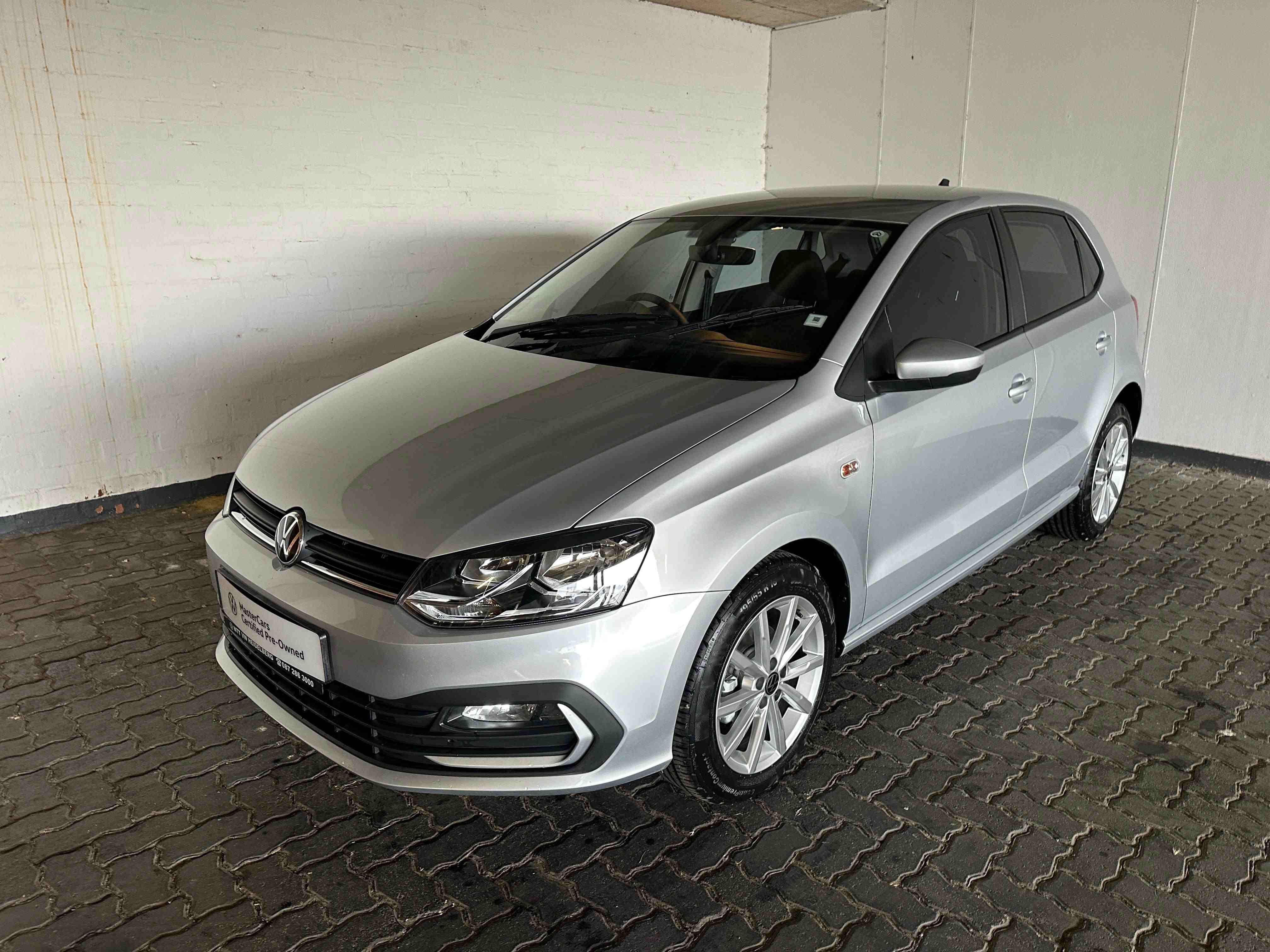 VOLKSWAGEN POLO VIVO 1.4 for Sale in South Africa