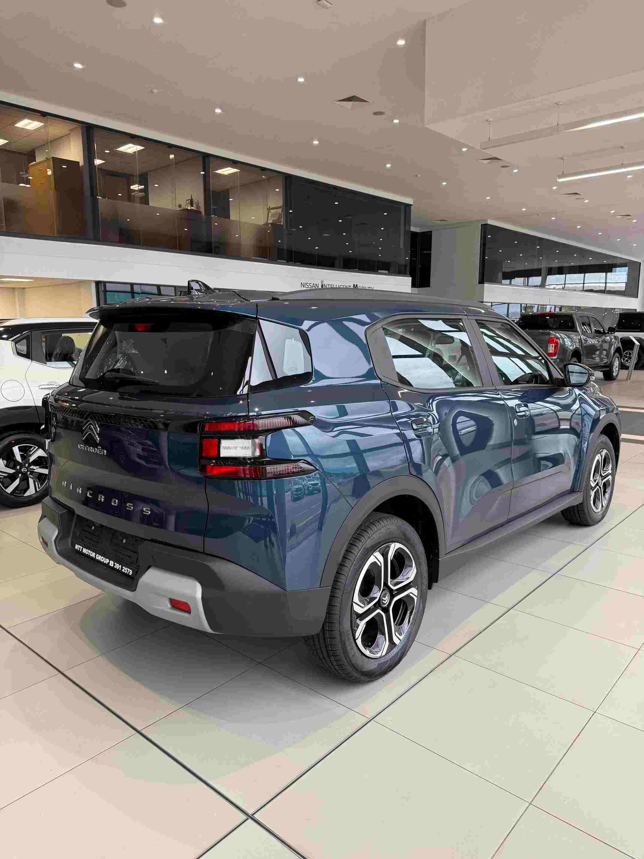 Used car gallery