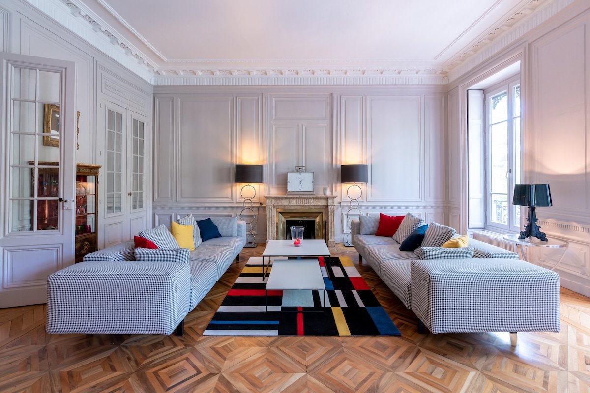 EXCEPTIONNEL 300 M2 LYON 2° APPARTEMENT VUE SAÔNE gallery image 2