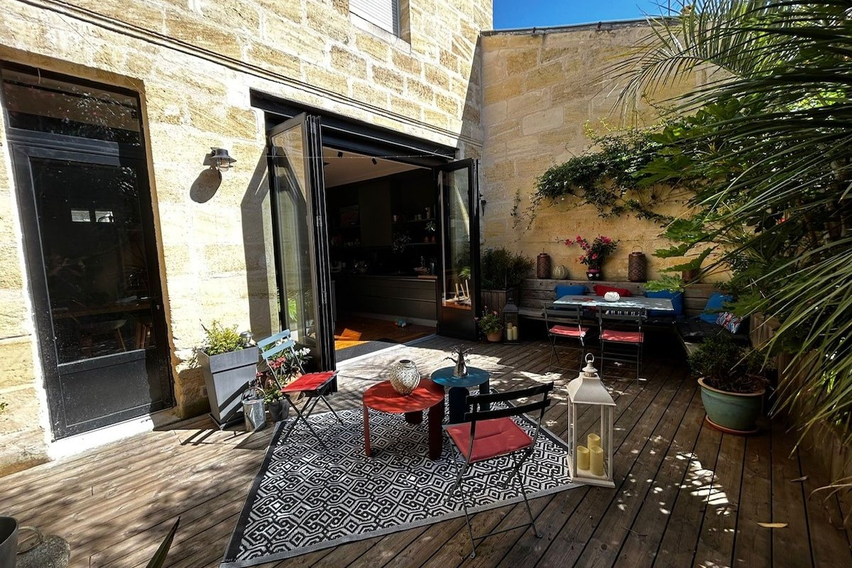 A 2 pas de la gare : Luxe, calme et convivialité gallery image 3