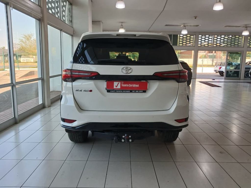 Used car gallery