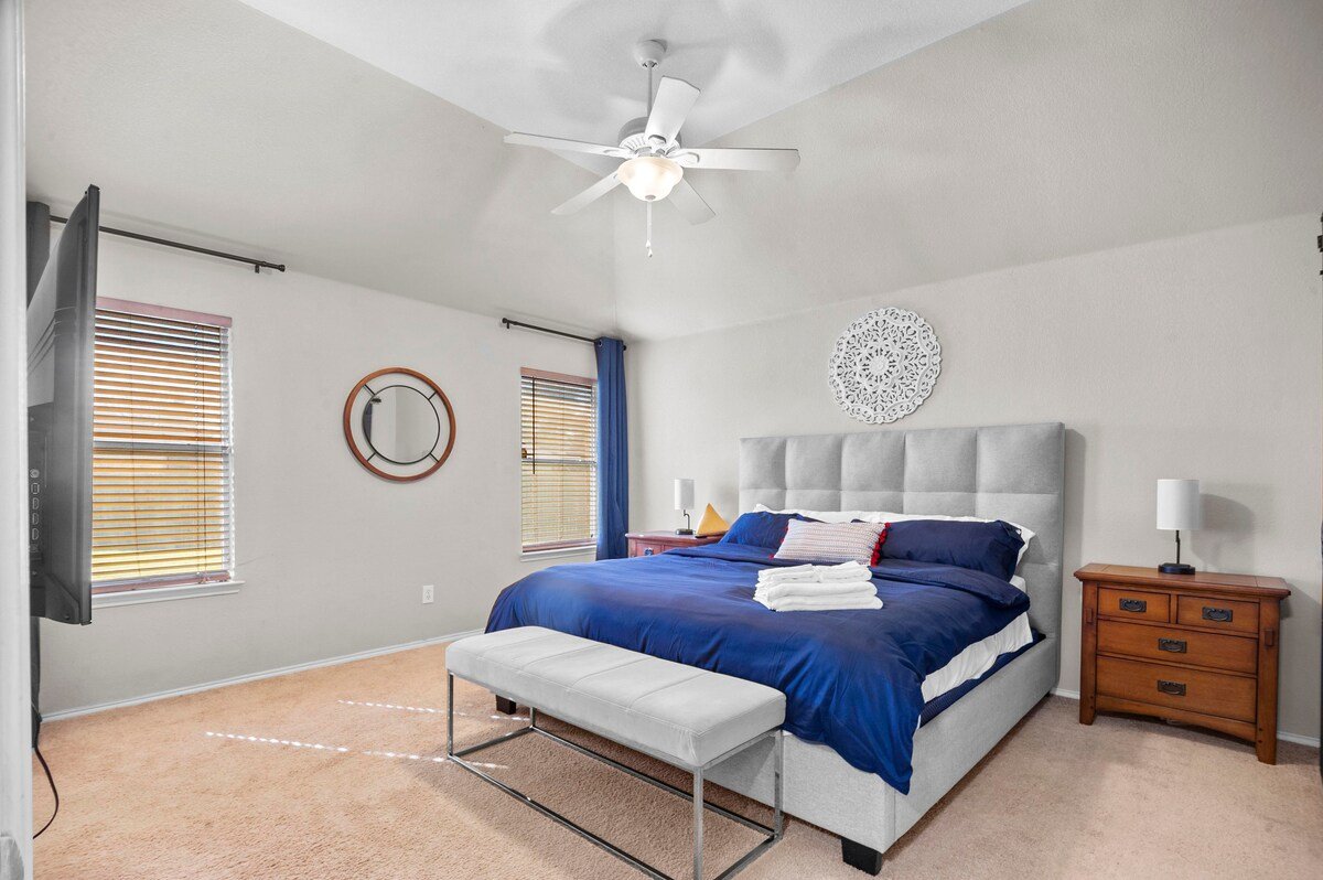 30% off 30+ nights ~ Corp Pros*Families*Med Staff gallery image 4