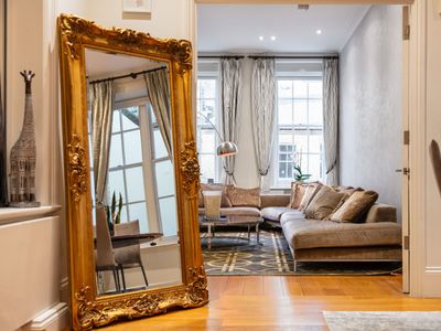 J-LuXuRy CLEO 1800sqf- 3bed 3 bath Mayfair