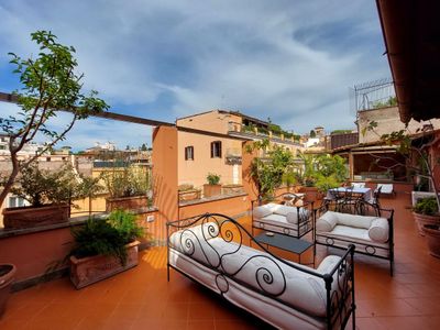 TreasureRome Spanish Steps Penthouse 4br
