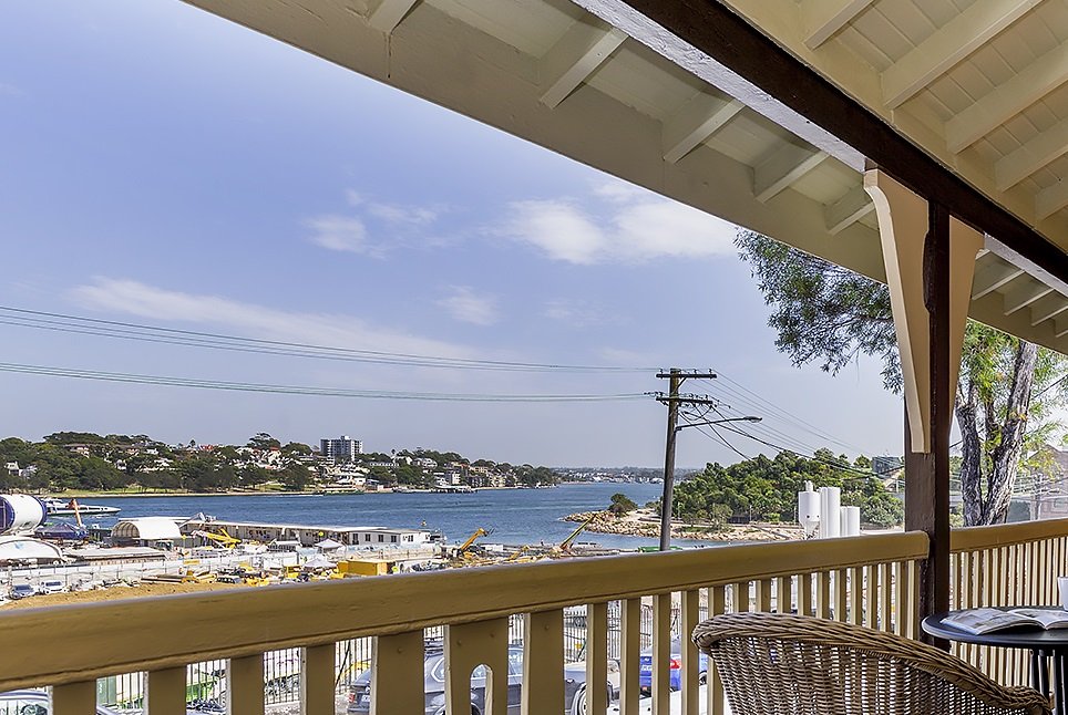 Water Views 6 Bedroom Home in Sydney The Rocks #78