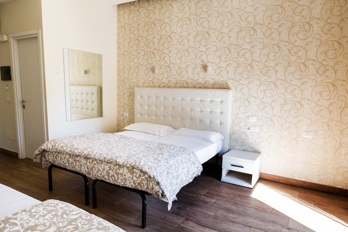 MTH Esquilino Apt con vista sulla basilica gallery image 3