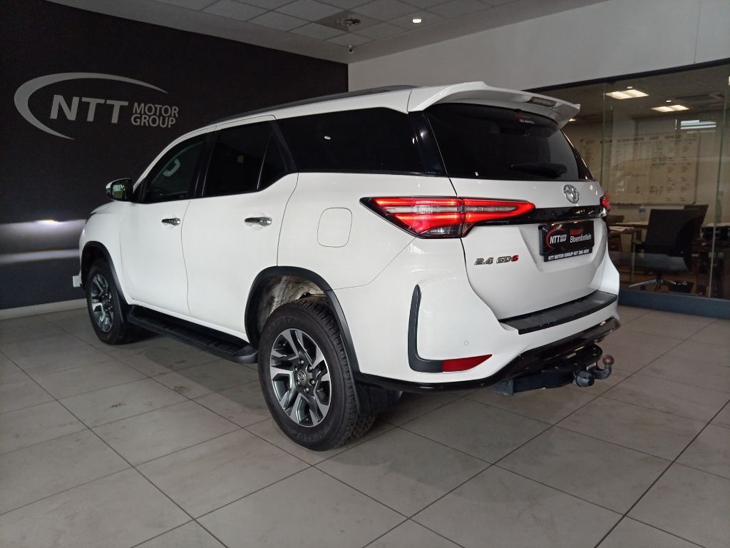 Used car gallery