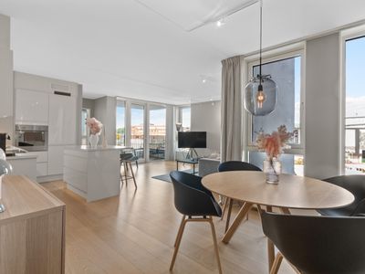 Luxury 2BR Tjuvholmen Apt with Fjord Views