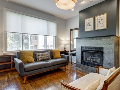 Spacious & Elegant Old Town Duplex