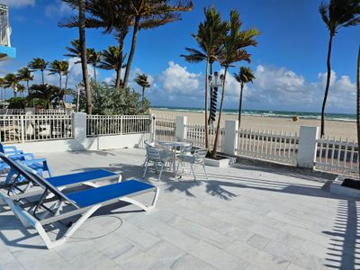 Beachfront 4 bdm home on Hollywood Boardwalk