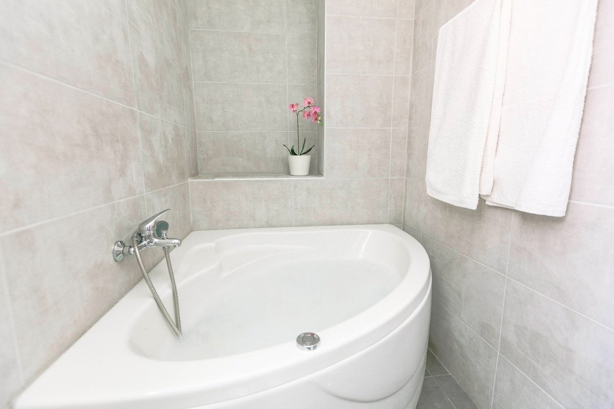 Little Eden Private Villa-6 homes/pool/party/event gallery image 5