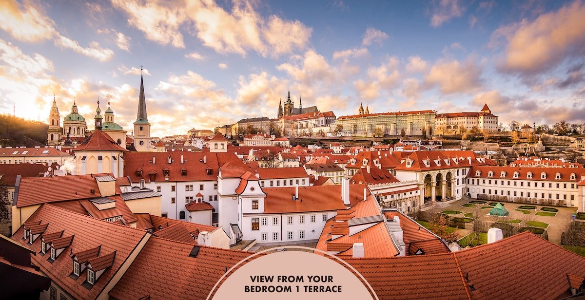 4BR+2BATH 5★PRESIDENTS by Prague Castle,V!EWS, A/C gallery image 4