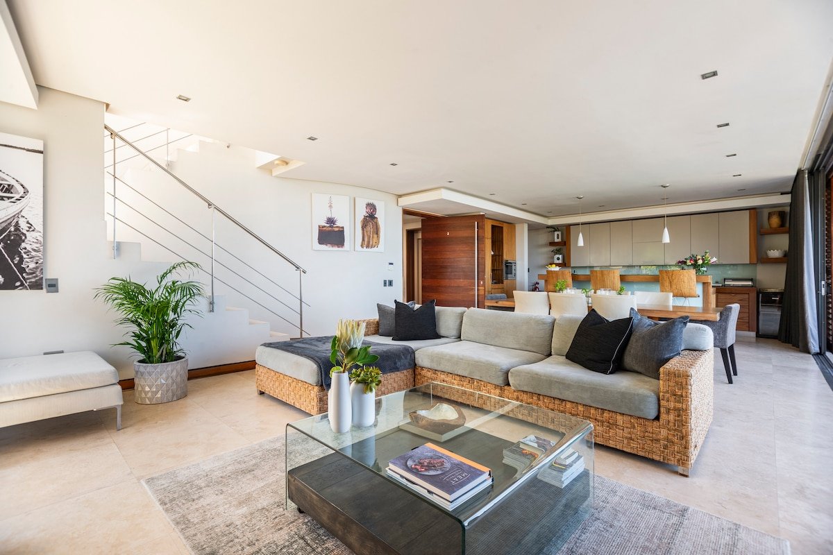 Glen Beach Villa Two gallery image 5