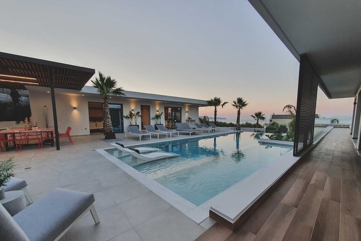 Villa Lydia I Indoor Heated* pool& amazing seaview gallery image 2