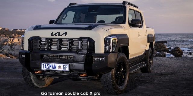 TASMAN 2.2D X-PRO P/U D/C A/T 4X4 gallery image 2