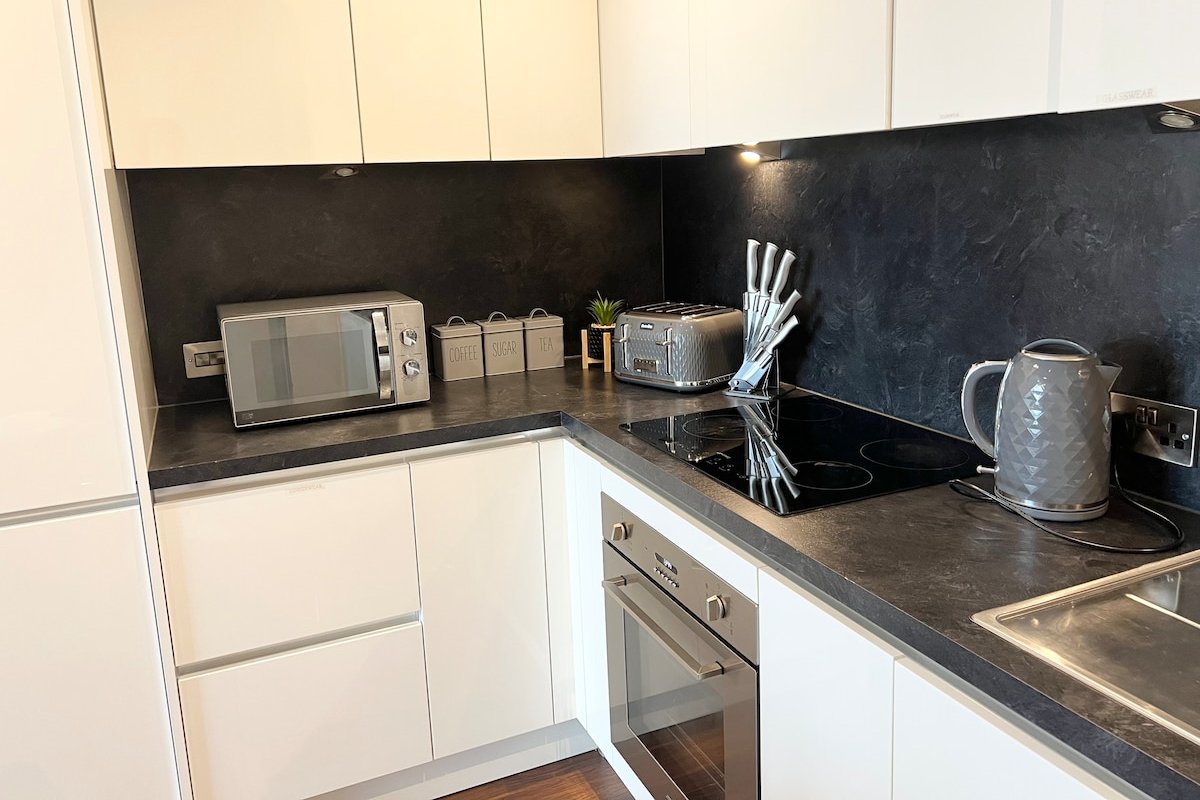 City view 2Bedroom apartment gallery image 3