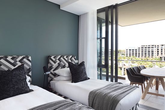 Photo 4 of Juliette 402 accommodation in V&A Waterfront, Cape Town with 2 bedrooms and 2 bathrooms