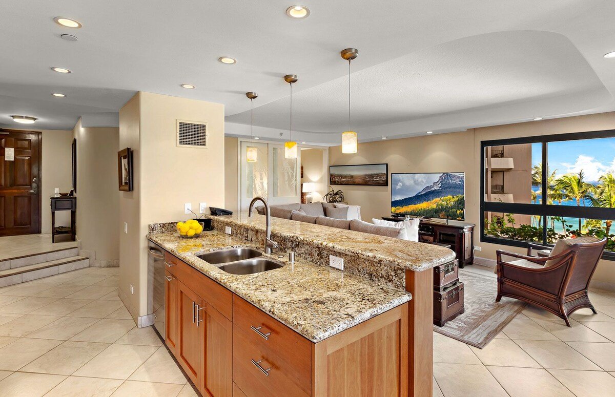 Kaanapali Alii 262 / 2BR + 2BA / Partial Oceanview gallery image 3