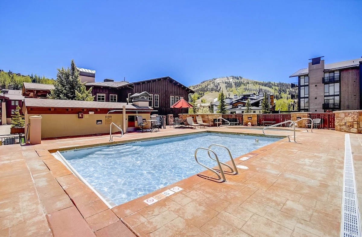 Private Residence 3 gallery image 2