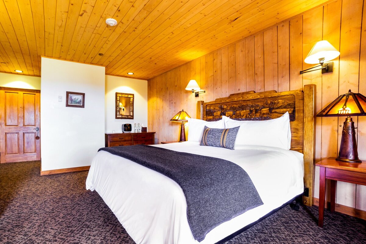 Costilla Fishing Lodge gallery image 3