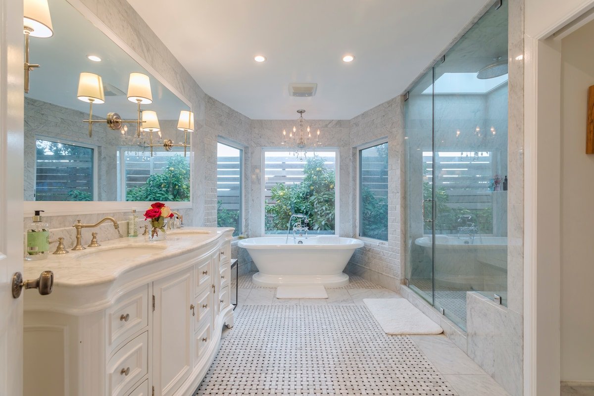 Your Sweet Silver Lake LA Home, Awaits You! gallery image 4