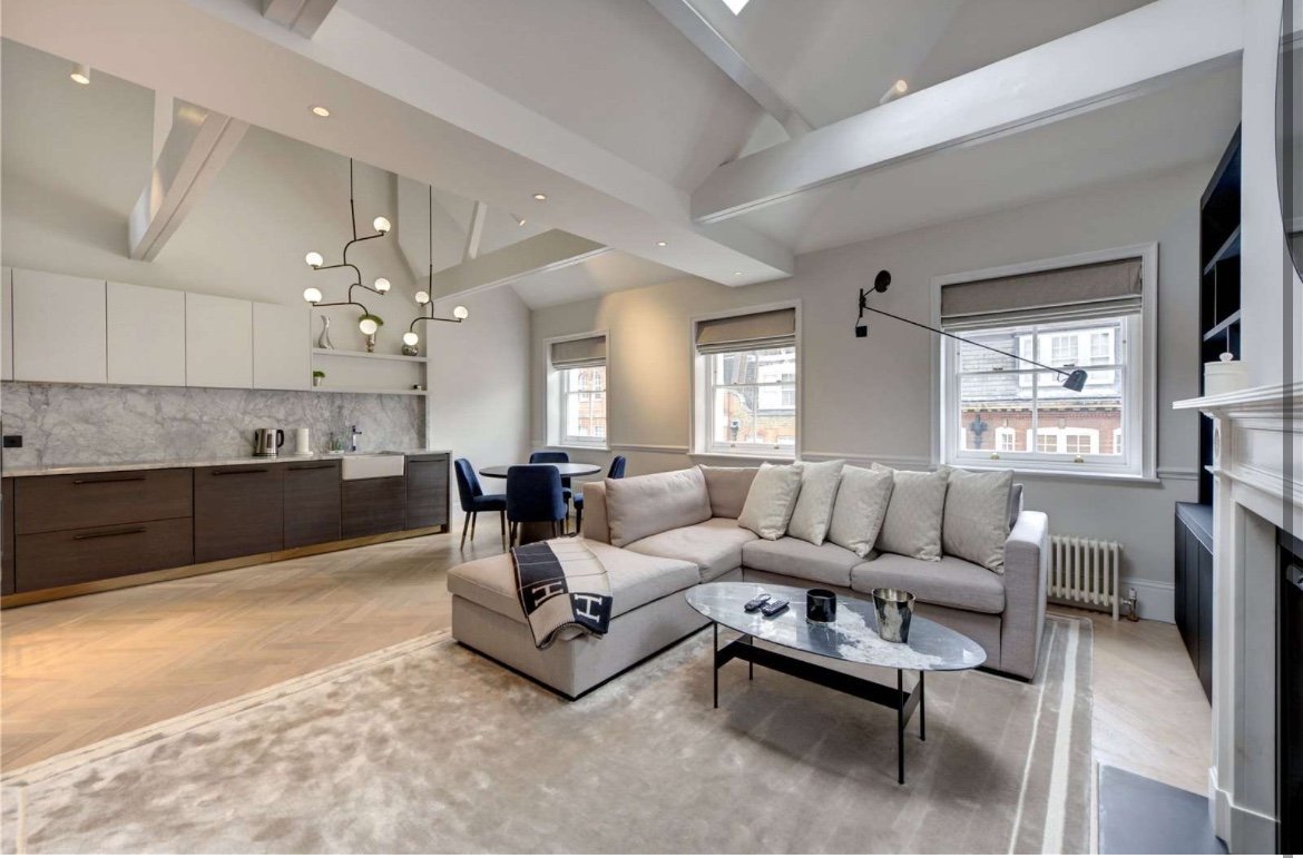 Luxury 2 Bd Fitzrovia Penthouse