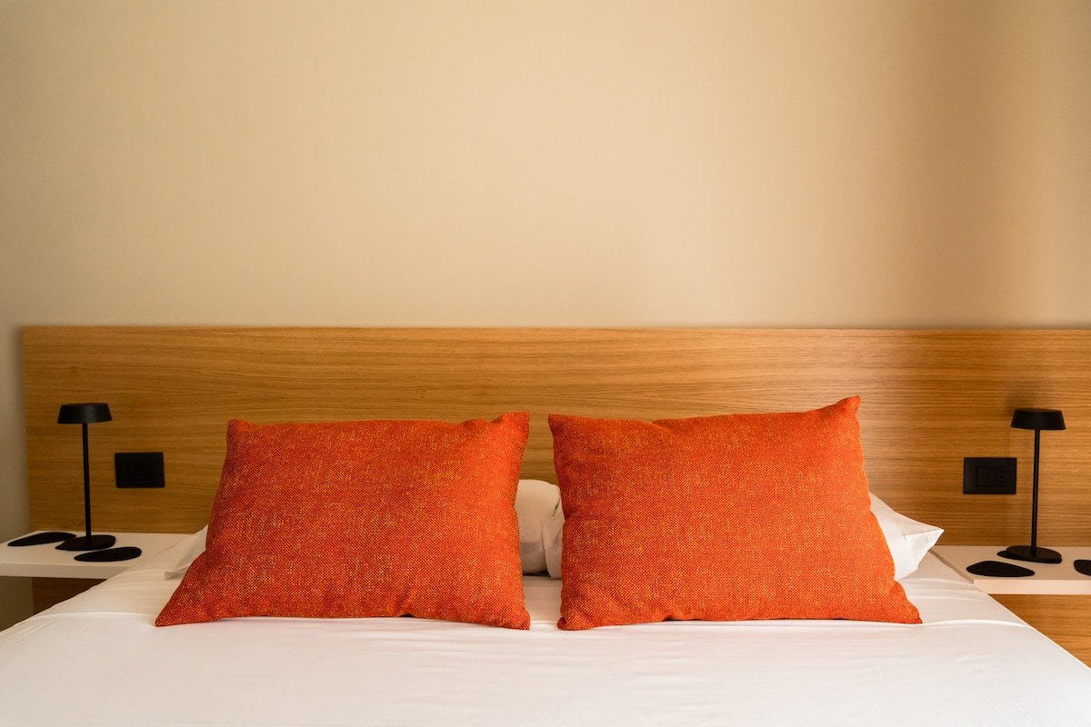 Design Apartment in Rome gallery image 2