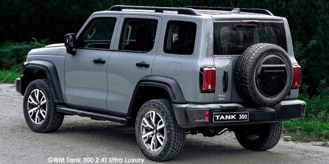 GWM TANK 300 2.0T ULTRA LUXURY HYBRID 4X4 A/T - 2 