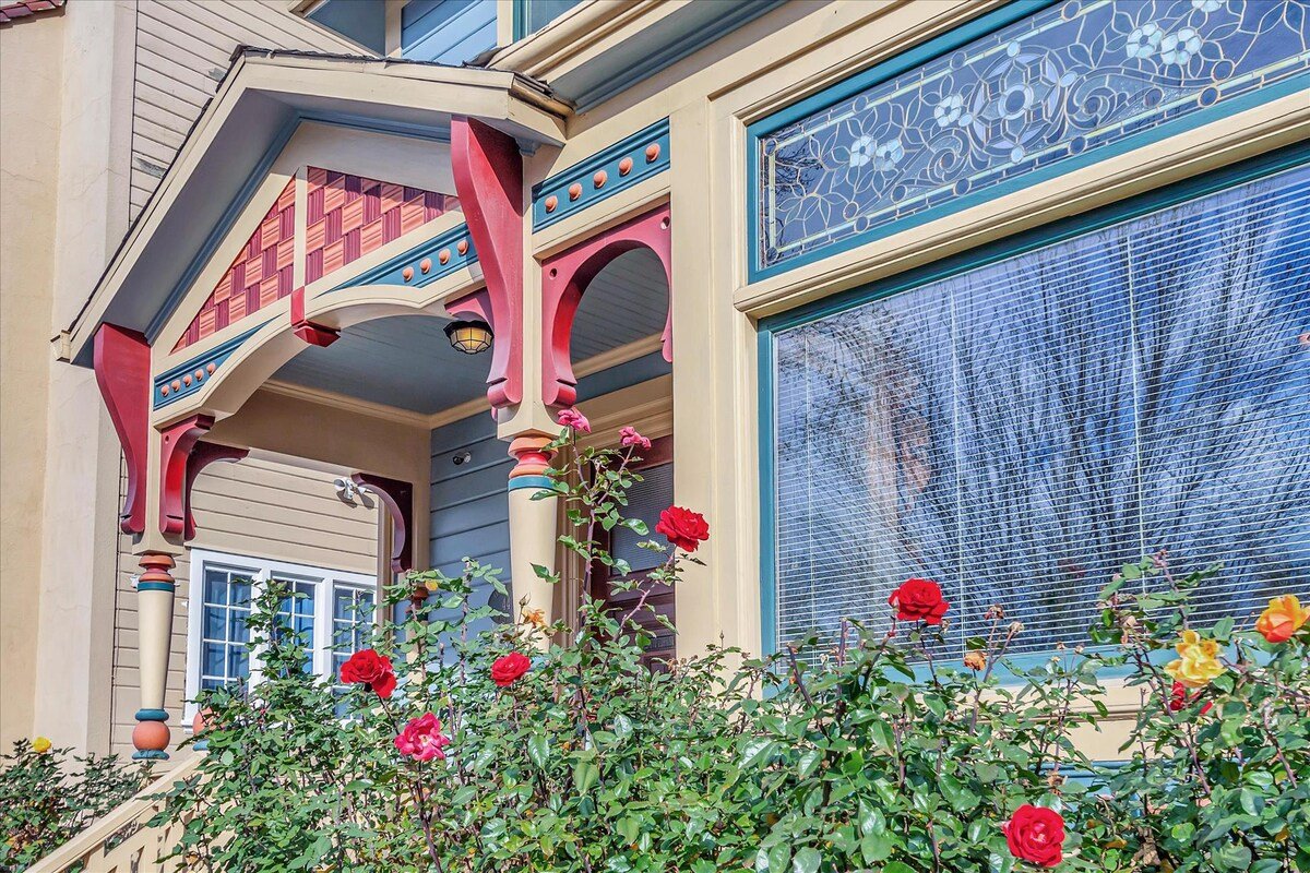 Stay In A Piece of San Jose History. gallery image 4