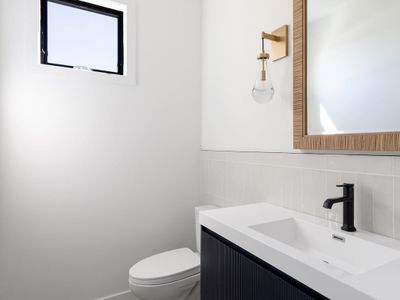 New Build: Water Views & Pool