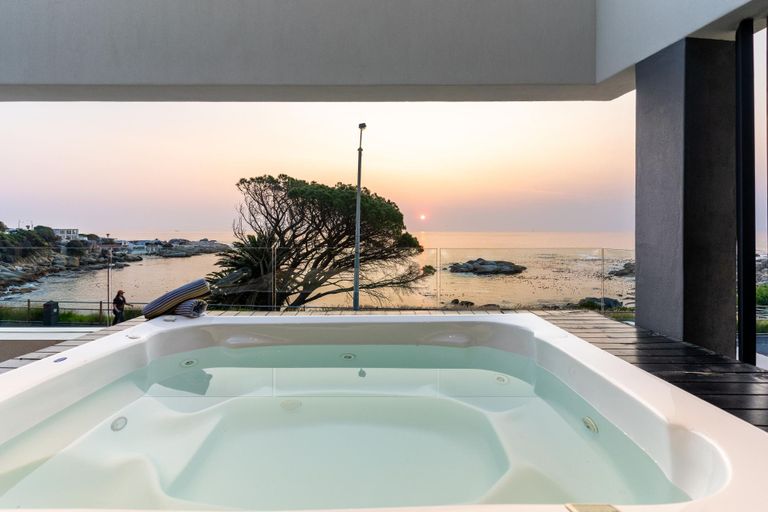 Amashe - Luxury Apt with jacuzzi and ocean views