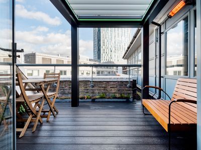 Penthouse. Liverpool St. Zone 1. Roof Terrace & AC