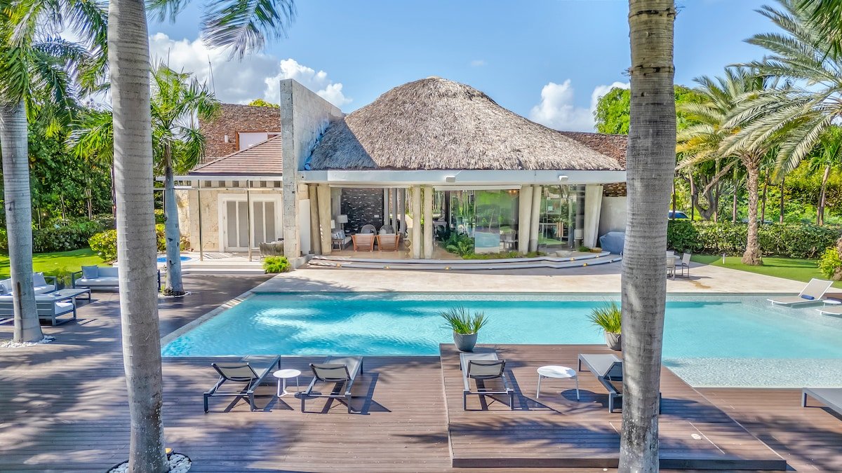 Corales 60 – State-Of-The-Art Villa