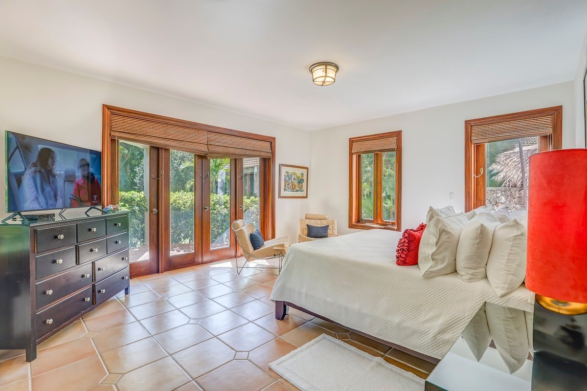 Villa Sirena – Oceanview Oasis Near the Beach gallery image 4