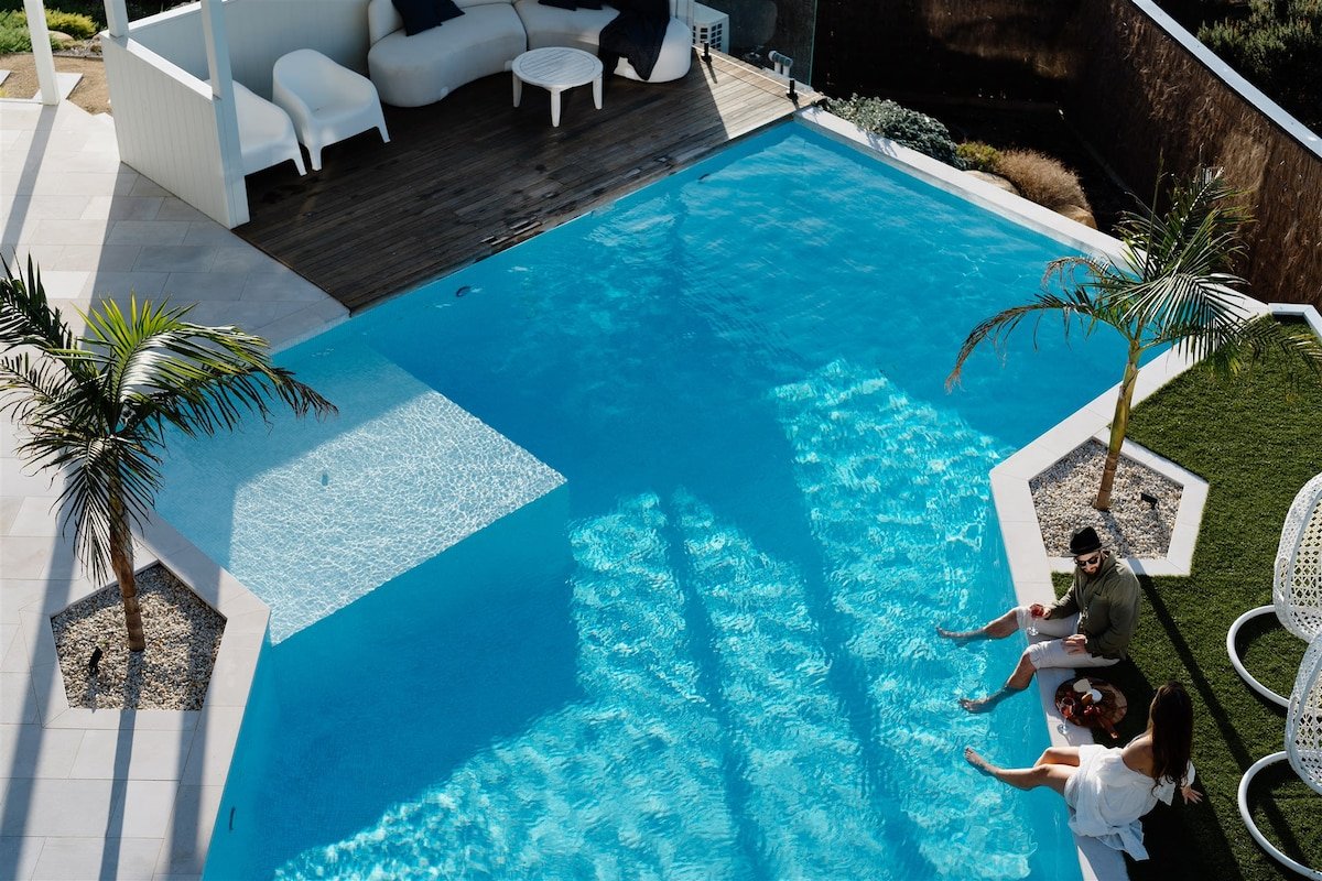 Bayview Luxe Entertainer | Pool & World Class View gallery image 4