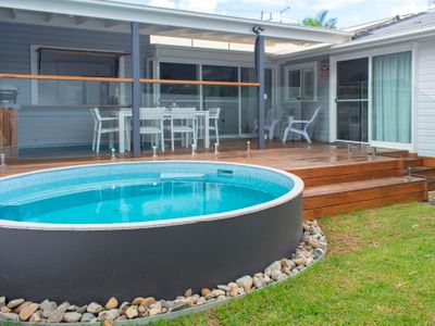 Butlers at Byron – Beach House. Walk to beach