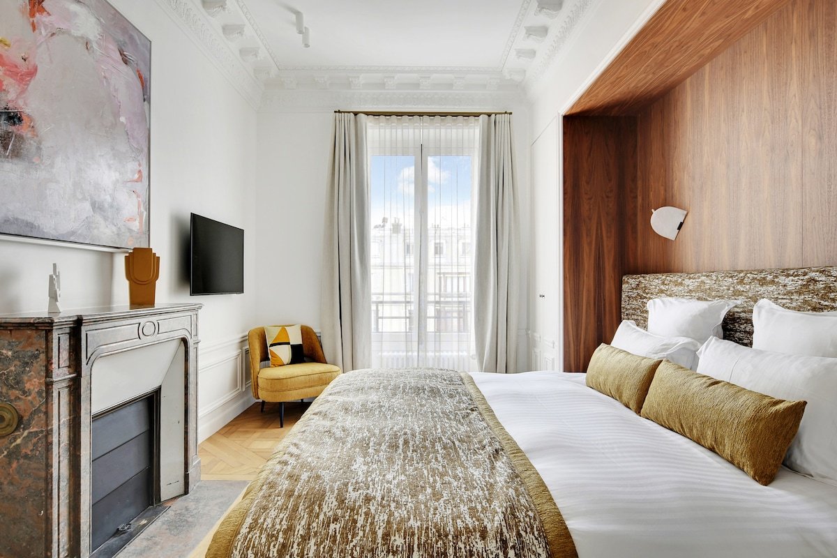 ONIRI – Serviced 2-BR – Place Vendôme Louvre II gallery image 3