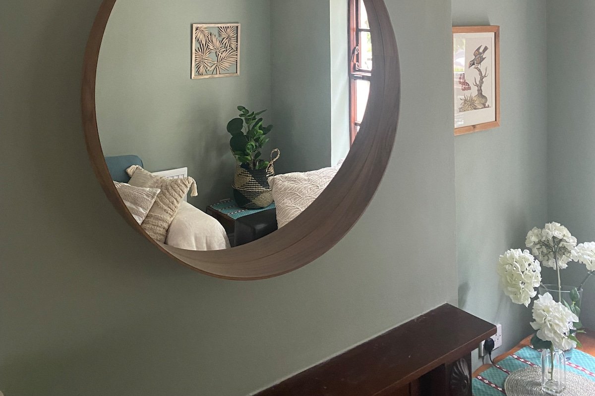 Newly refurbished 3 bedroom house that sleeps 6 gallery image 2